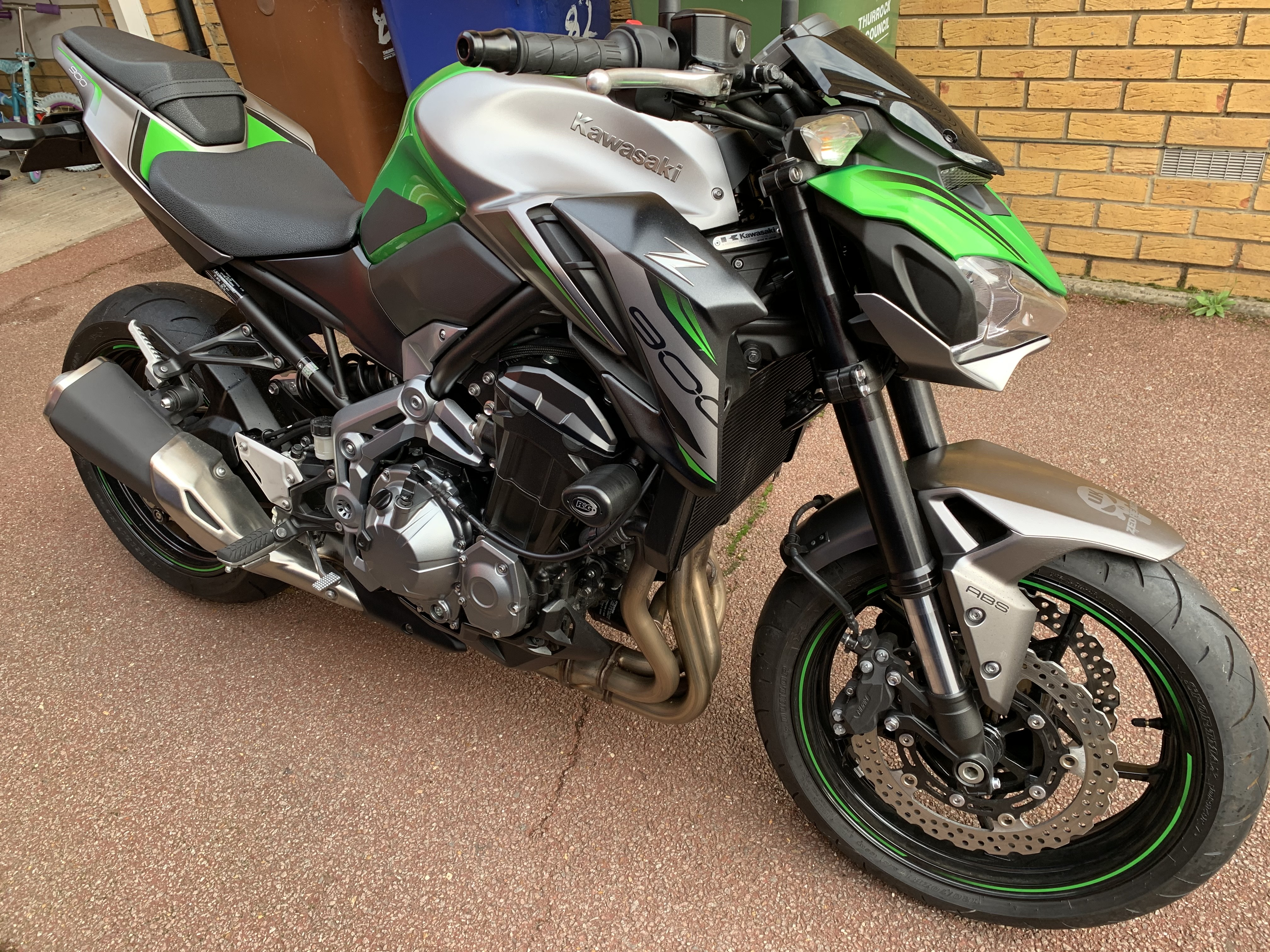 kawasaki z900 2019 new pre reg 0 miles 057599