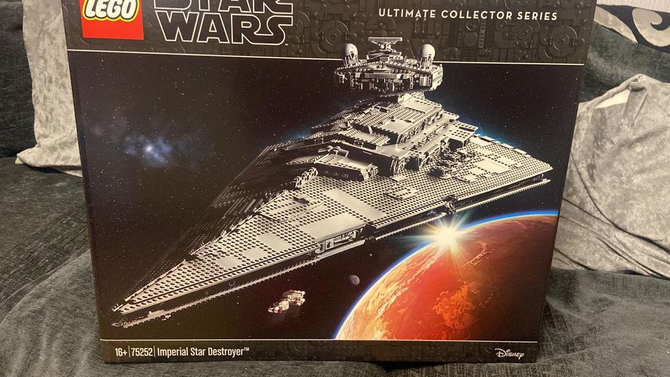 buy the lego ucs imperial star destroyer