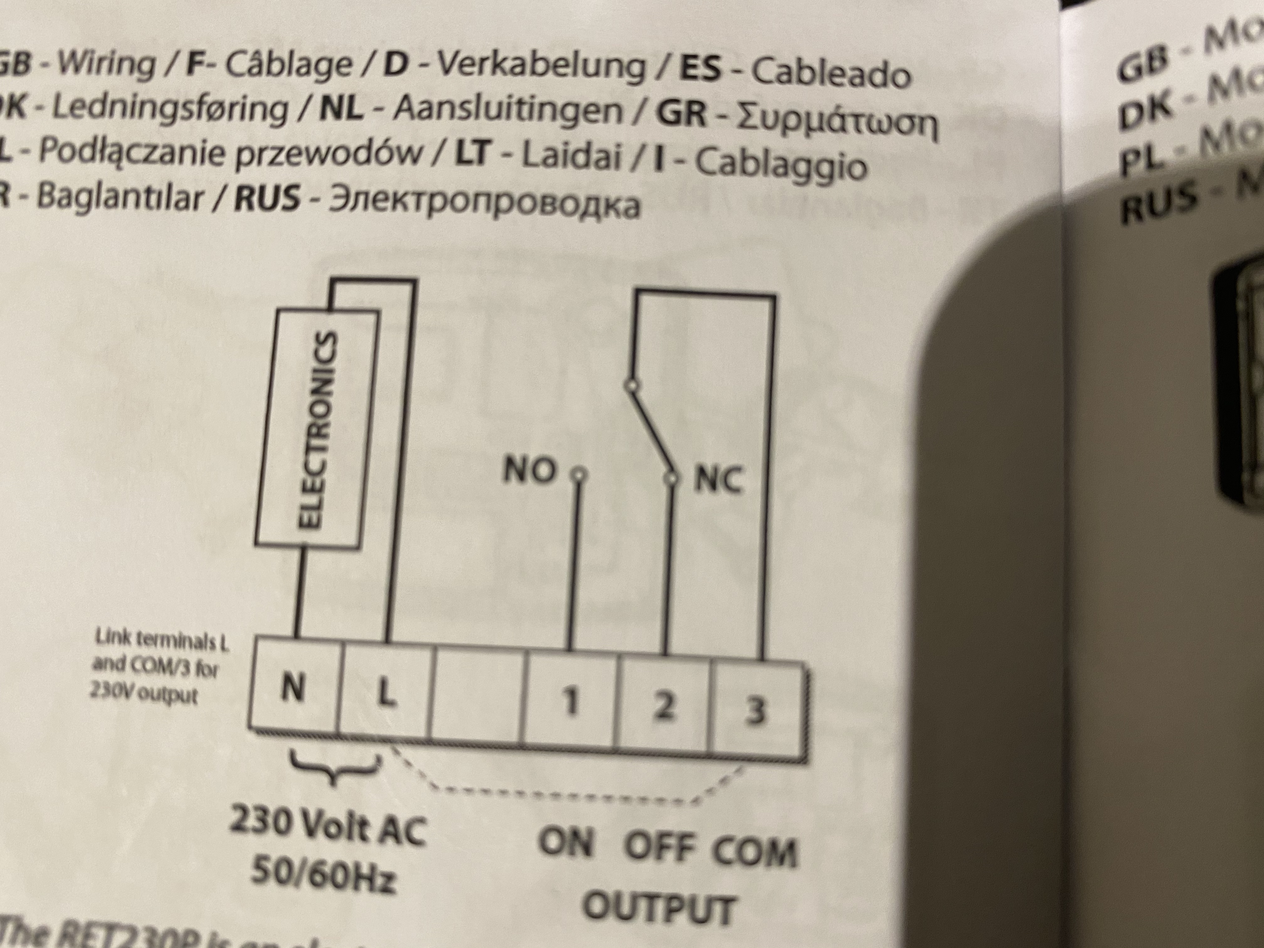 Boiler Thermostat Wiring Diagram from images.hotukdeals.com