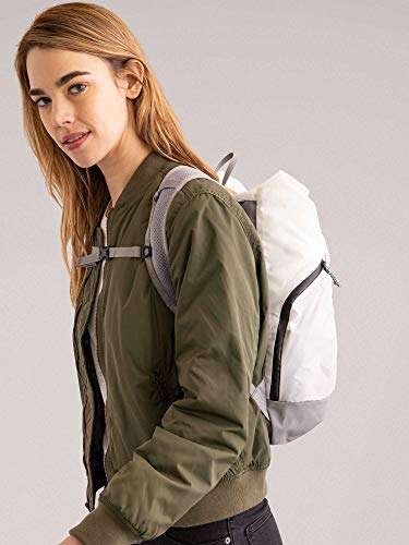 CAMELBAK Pivot Roll Top 20L Backpack, £13.56 In White Only at Amazon