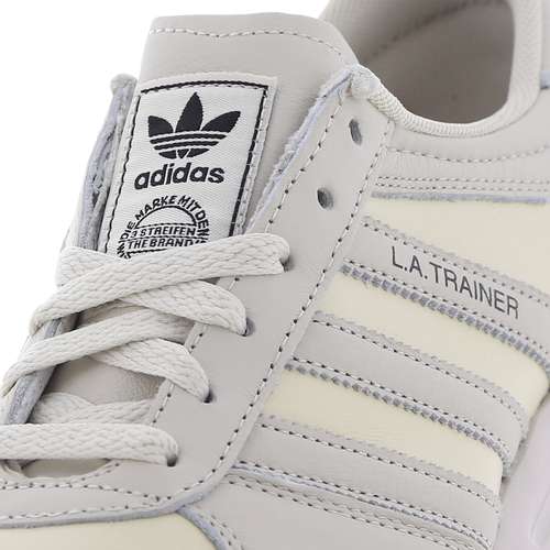 importeren oortelefoon onkruid Adidas LA trainer Cream White-Cream White-Core Black £47.99 with code, free  delivery for FLX Members @ Footlocker | hotukdeals