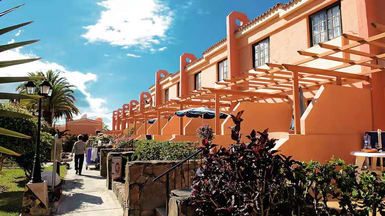 Jardin Del Sol, Gran Canaria Canary Islands - 2 Adults for 7 nights - TUI Gatwick Flights +20kg Suitcases +10kg Bags +Transfers - 16th May
