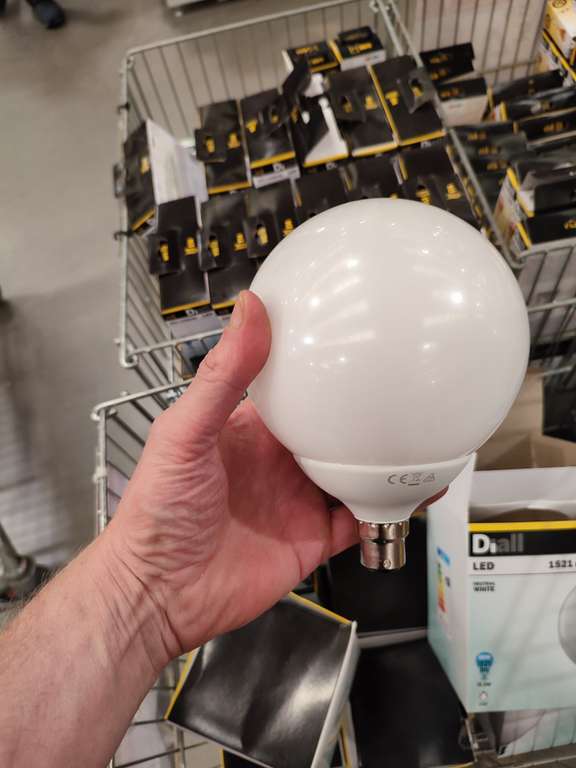 Large Diall B22 led globe light bulb 16W (Longwell Green)