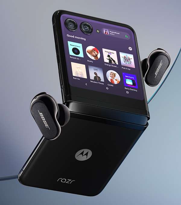 Motorola Razr 40 Ultra 256GB Black + claim Bose QuietComfort Earbuds II (with £10 top up/data pack)