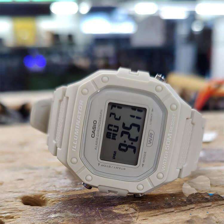 Casio Unisex's Digital Quartz Watch with Plastic Strap W-218HC-8AVEF £16 @ Amazon