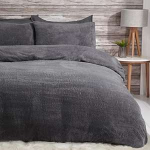 Sleepdown Teddy Fleece Duvet Cover Quilt Bedding Set with Pillow Cases, Charcoal - Double - £14.99 , King £18.99 @ Amazon