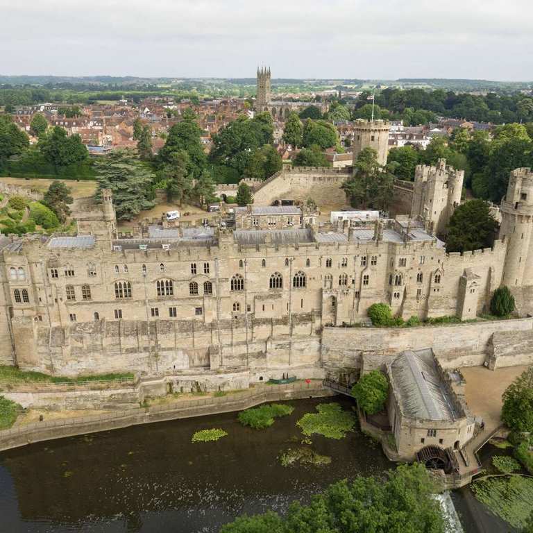 November Monday to Friday tickets - 1 day Warwick Castle via Discount for Carers / HSD