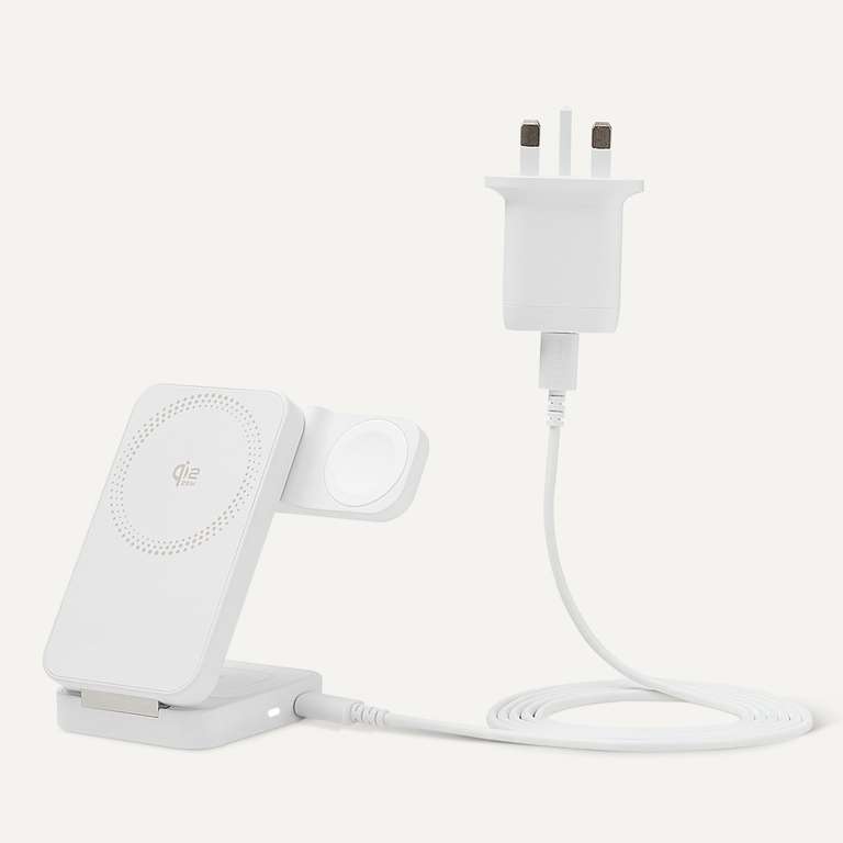 Amazon Basics 25W Qi2.2 3-in-1 Charger £27.55 | Hotukdeals