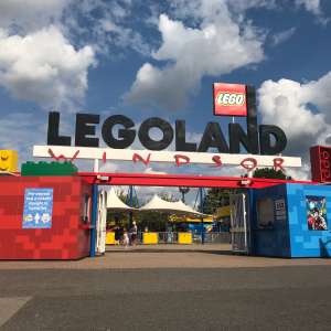 Legoland Tickets just £25pp for 'Brick Week' (12th - 27th Feb) @ Legoland
