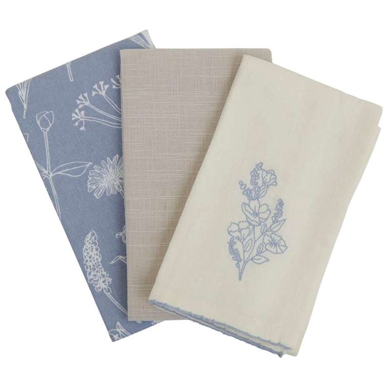 Blue Floral / Animal Print Tea Towels 3 Pack - £3 +Free Click & Collect @ Wilko