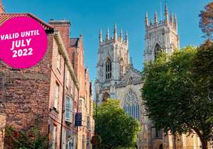 Yorkshire Hotel Stay: 2-3 Nights & Breakfast for 2 from £69 for 2 nights £89 3 nights Ye Olde Red Lion Hotel via Wowcher