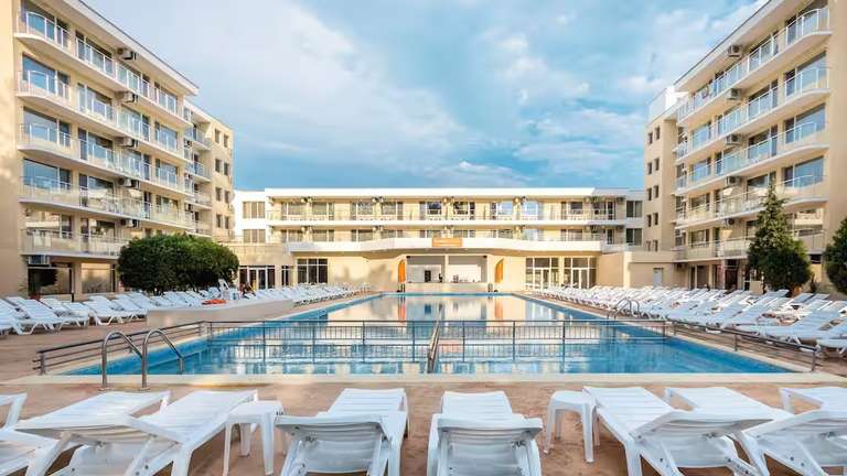 All Inclusive Garden Nevis Bulgaria - 2 Adults for 7 Nights - TUI Package Gatwick Flights +20kg Suitcases +10kg Bag +Transfers - 31st May