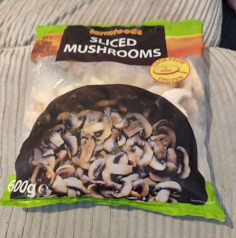 Farmfoods Frozen Sliced Mushrooms 600g only 79p found in Farmfoods, Plymouth