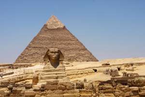 Return flights from London Luton to Cairo (Sphinx) from 29/11 to 6/12