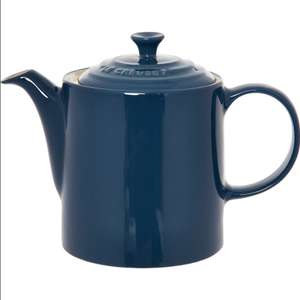 LE CREUSET Navy Grand Teapot 1300ml £19.99 + £1.99 delivery @ TK Maxx
