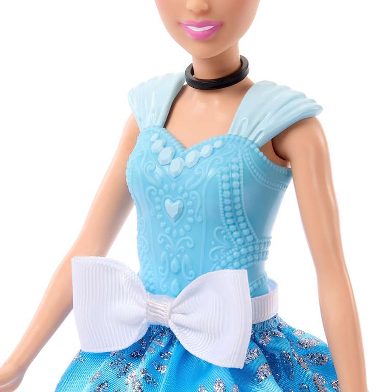 Mattel Disney Princess Toys, Cinderella Fashion Doll and Friend with 12 Surprise Fashions and Accessories