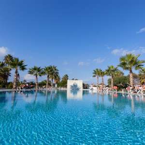 4* All Inclusive Hotel Tunisia, Seabel Alhambra Beach Golf & Spa - 2x Adults 7 nights 25th Nov - Gatwick Flights = £576 @ HolidayHypermarket
