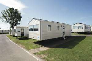 2 Bedroom Caravan - 4 Day Stay at Orchards Holiday Park - May Dates