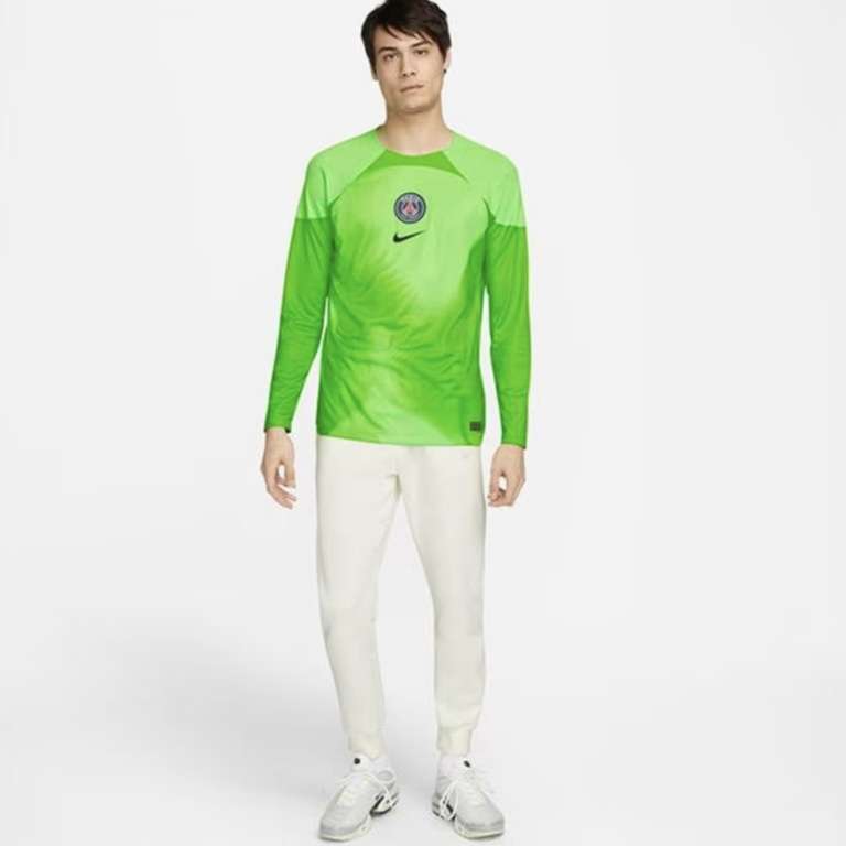 PSG Goalkeeper Shirt 22/23