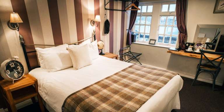 2 night stay 4* New Hobbit Hotel (Sowerby Bridge - Yorkshire) - inc daily breakfast 2 people & bottle prosecco on arrival = £99 @ Travelzoo