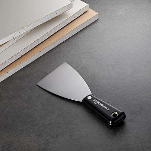 Amazon Basics - knife spatula, 7.6 cm wide fixed blade, nylon handle £3.07 @ Amazon