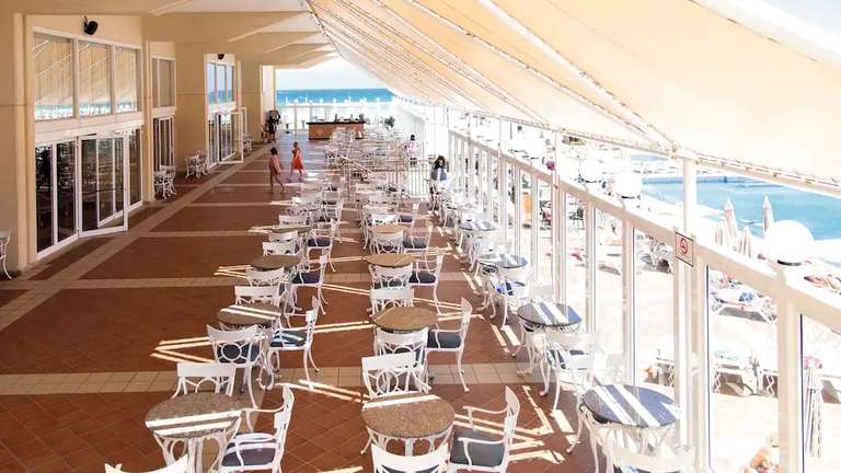 All Inclusive, Riu Oliva Beach Resort Fuerteventura - 2 Adults 7 Nights - TUI Gatwick Flights Inc. 20kg +10kg Suitcases & Transfers -1st May