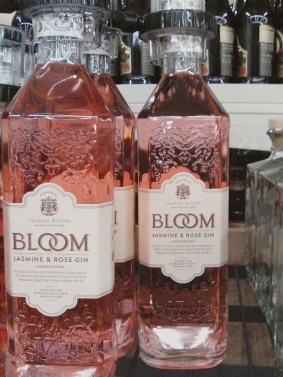 Bloom Gin Jasmine and Rose, 40% - 70cl £9.99 / Italian Wine (Red & White) 13% 250ml Cans £1.27, Instore @ Lidl Derby Normanton Rd
