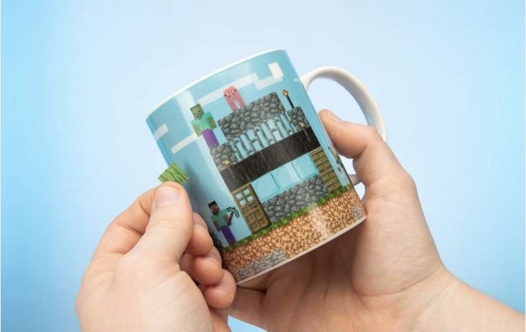 Minecraft Build A Level Mug- £4.99 Free Click & Collect @ HMV