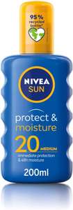 NIVEA SUN Protect & Moisture Sun Spray SPF20 (200 ml) - £2.93 at Amazon