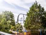 1 night Stay Shark Cabins + 2 day Thorpe Park tickets + B'fast £139 for 2 people / £211 for 4 people - 14/04 to 22/05 (Sun to Fri)