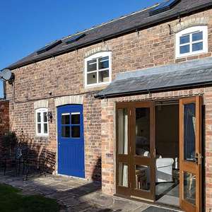 North Yorkshire - 2 Night stay for 2 People in the Stable Block Masham £129 (4 people £189) + Yorkshire welcome hamper