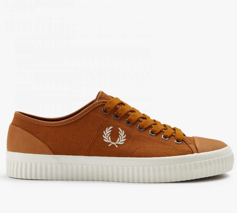 Fred Perry Hughes Low Canvas limited sizes