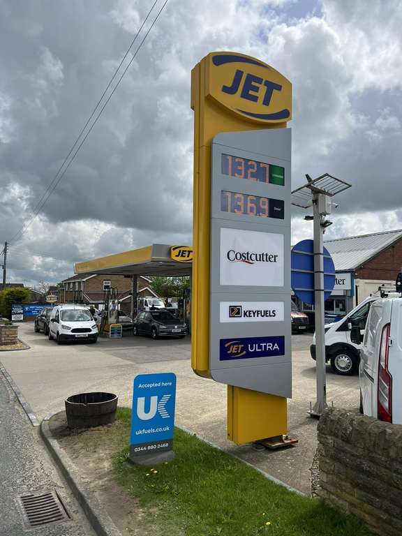 Petrol £1.327 Diesel £1.369 @ Jet Garage High Etherley