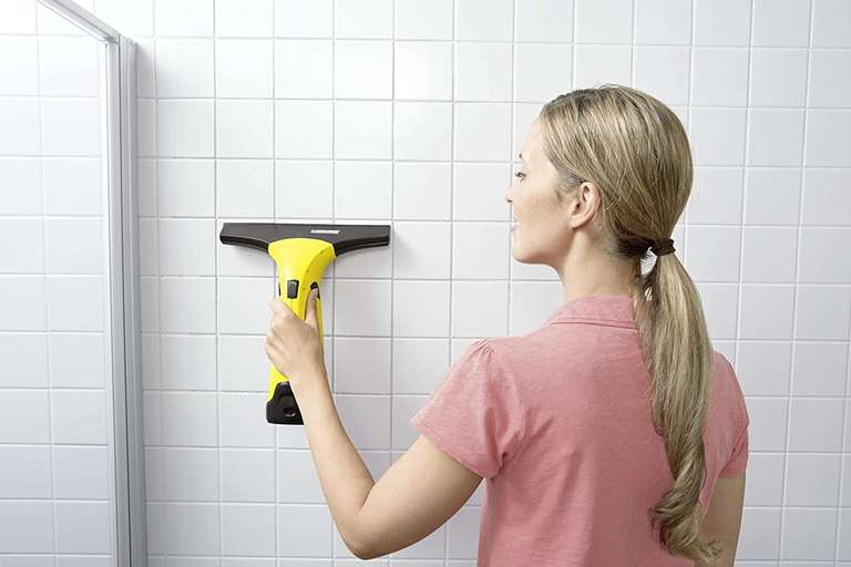 Karcher wv2 plus window vac - £42.40 