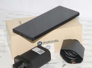 Used Mint condition Motorola Moto Edge 40 256GB 5G UNLOCKED 8GB RAM 256GB BLACK UK version - W/Code - Sold by uk**seller