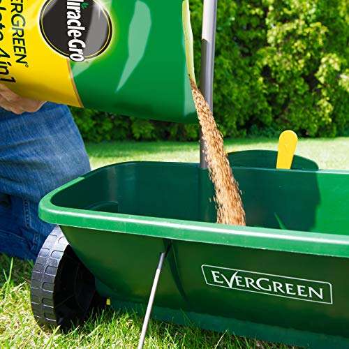 Miracle-Gro Evergreen Complete 4-in-1 Lawn Food , Weed & Moss Control - 7kg 200 m2, £17.30 delivered by Amazon