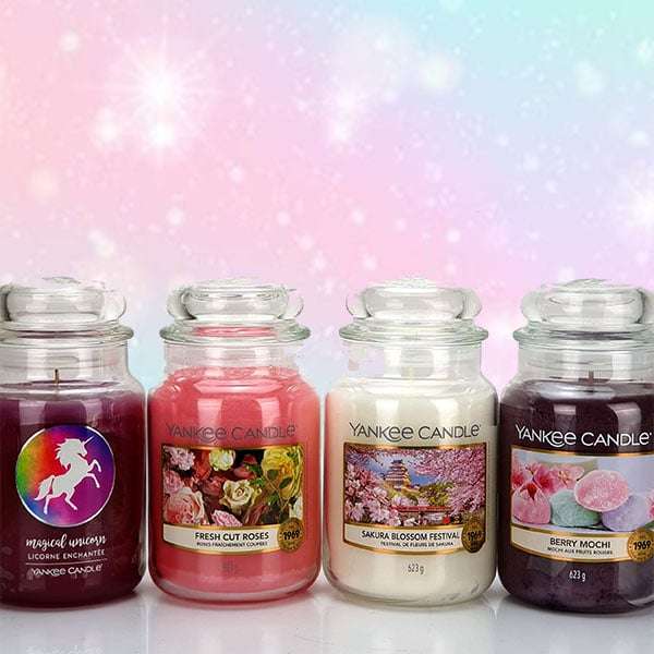 4 x Yankee Candle Signature 623g Large Jar Magical Selection Box £38.25 with code @ Discount Dragon