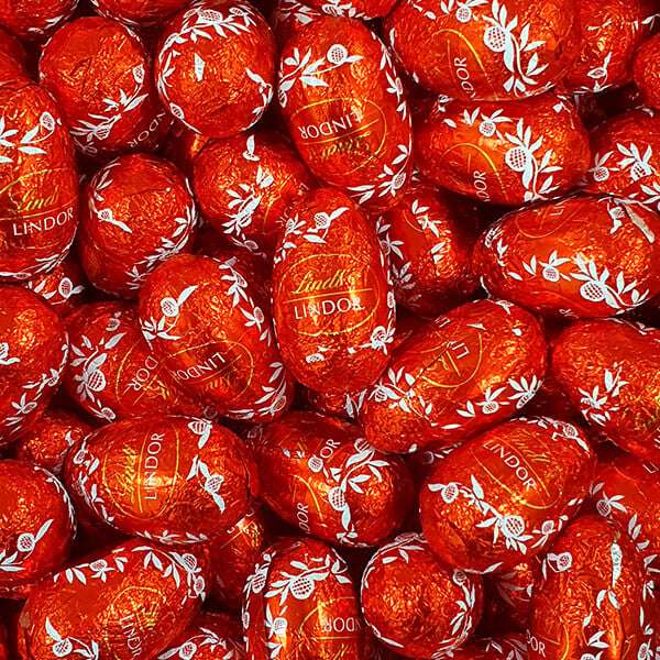 Lindt Lindor Milk Chocolate 18g Eggs (Total 7kg) minimum of best before date of end Of August 2023 £59.99 @ Discount Dragon