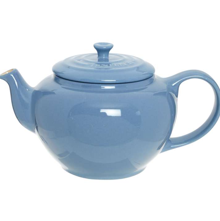 LE CREUSET Blue Branded Classic Teapot 1L now £10 with £1.99 Click and collect from TK Maxx