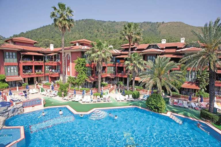 Solo 4* Grand Aquarium Turkey - 1 Adult 7 nights, Stansted flights 22kg Luggage & Transfers, 2nd May = £293 With Code @ Jet2Holidays