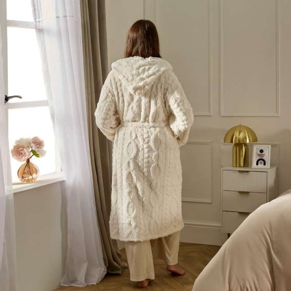 All Thread Cabling OHS Cable Knit Dressing Gown - Cream | Hotukdeals