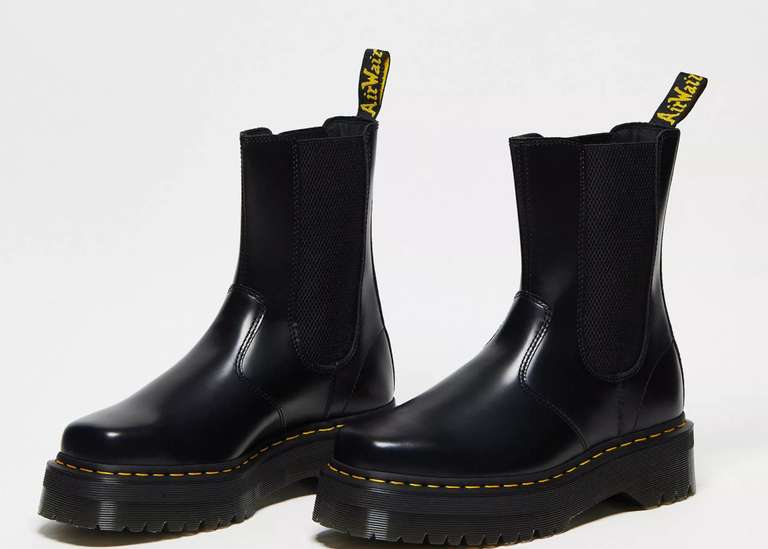 Unisex Dr Martens 2976 hi quad squared chelsea boots in black polished smooth leather with code