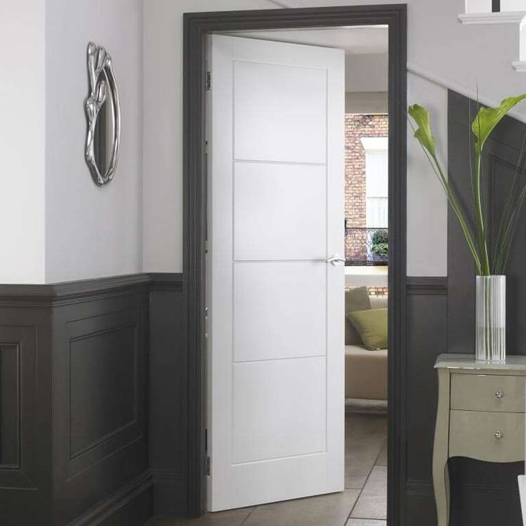 Wickes Exeter White Smooth Moulded 4 Panel Internal Door - 1981mm x 762mm - £35 Each (Click & Collect) / Free Delivery Over £85 @ Wickes