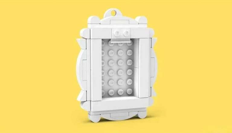 Free Lego build mother's day photo frame at Lego stores