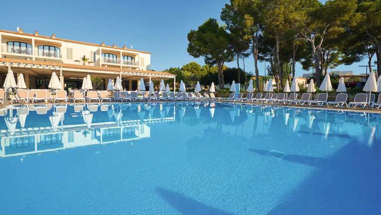 Protur Floriana Majorca - 2x Adults 7 nights TUI Package Holiday - Inc: Gatwick Flights, Luggage & Transfers - 7th October