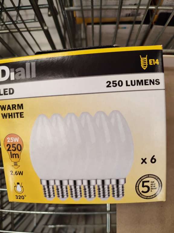 6 x E14 Diall warm white 2.6-watt (25-watt equivalent/250 lumens) light bulbs (Longwell Green)