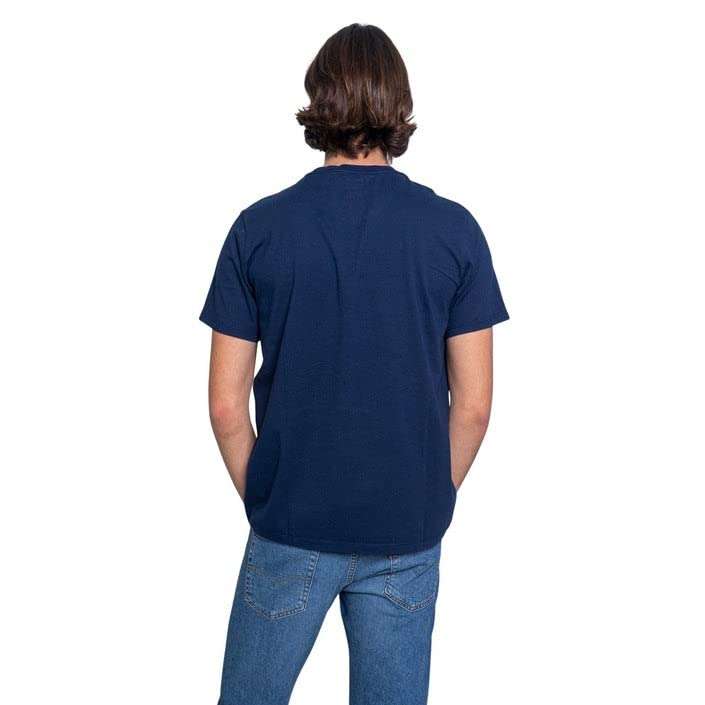 Levi's Original Short-Sleeved Housemark T-Shirt £8.70 @ Amazon