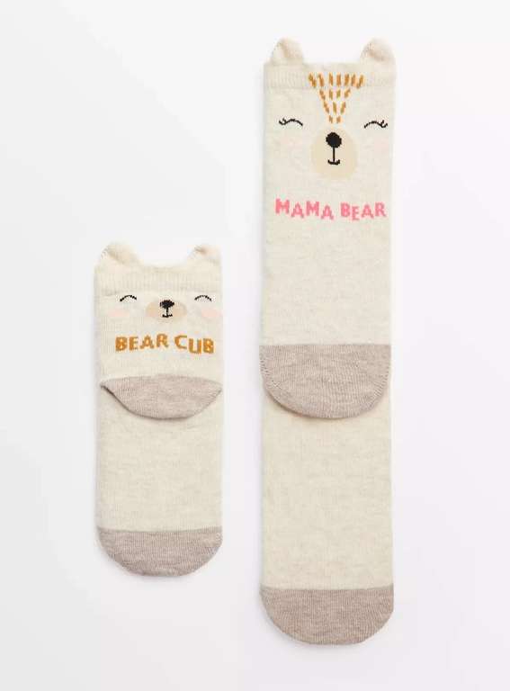 Oatmeal Mama Bear & Cub Socks 2 Pack free C&C