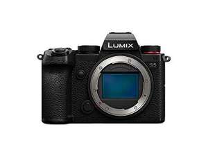 Panasonic LUMIX DC-S5E-K S5 Full Frame Compact 4K Mirrorless Camera £1,025.45 @ Amazon