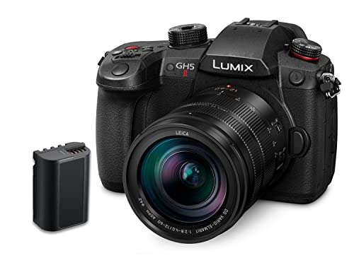 Panasonic LUMIX GH5M2 Mirrorless Camera with wireless live streaming + LEICA 12-60mm F2.8-4.0 lens + Additional Battery £1299 @ Amazon